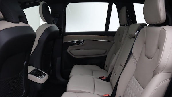 Used Volvo XC90 2025 for sale - 76283682: Photo 42