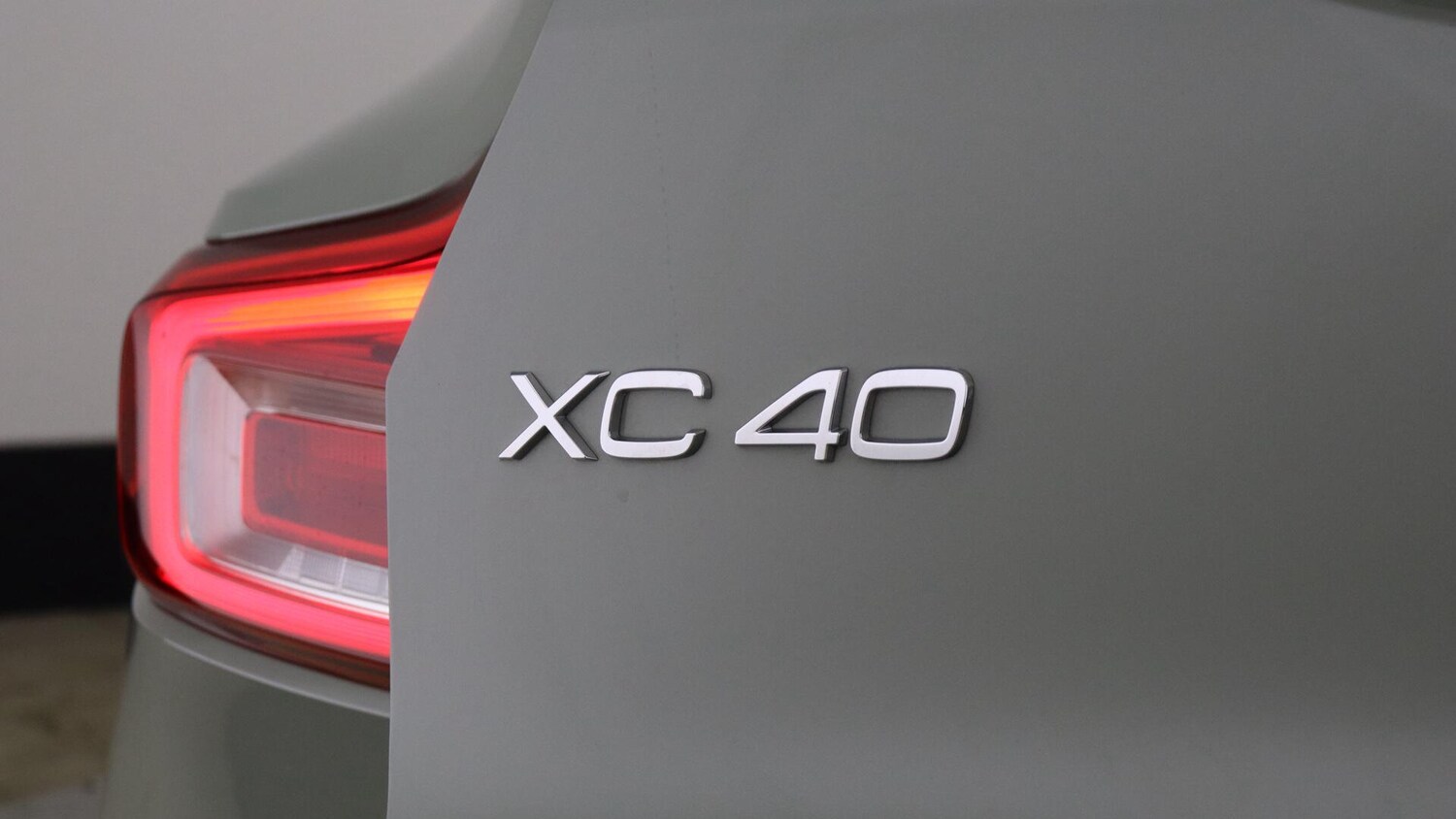 Used Volvo XC40 2025 for sale - 76012813: Photo 44