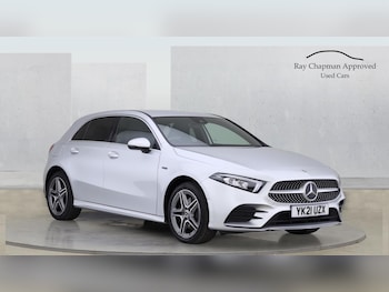 2021 (21) - 8G-DCT AMG Line (Rear Camera, Heated Seats, Privacy Glass) 5-Door