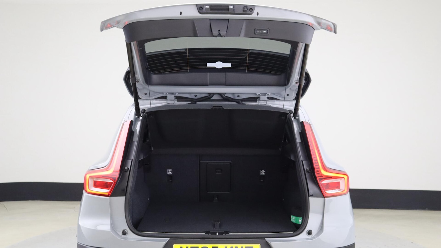 Used Volvo XC40 2025 for sale - 76158683: Photo 13