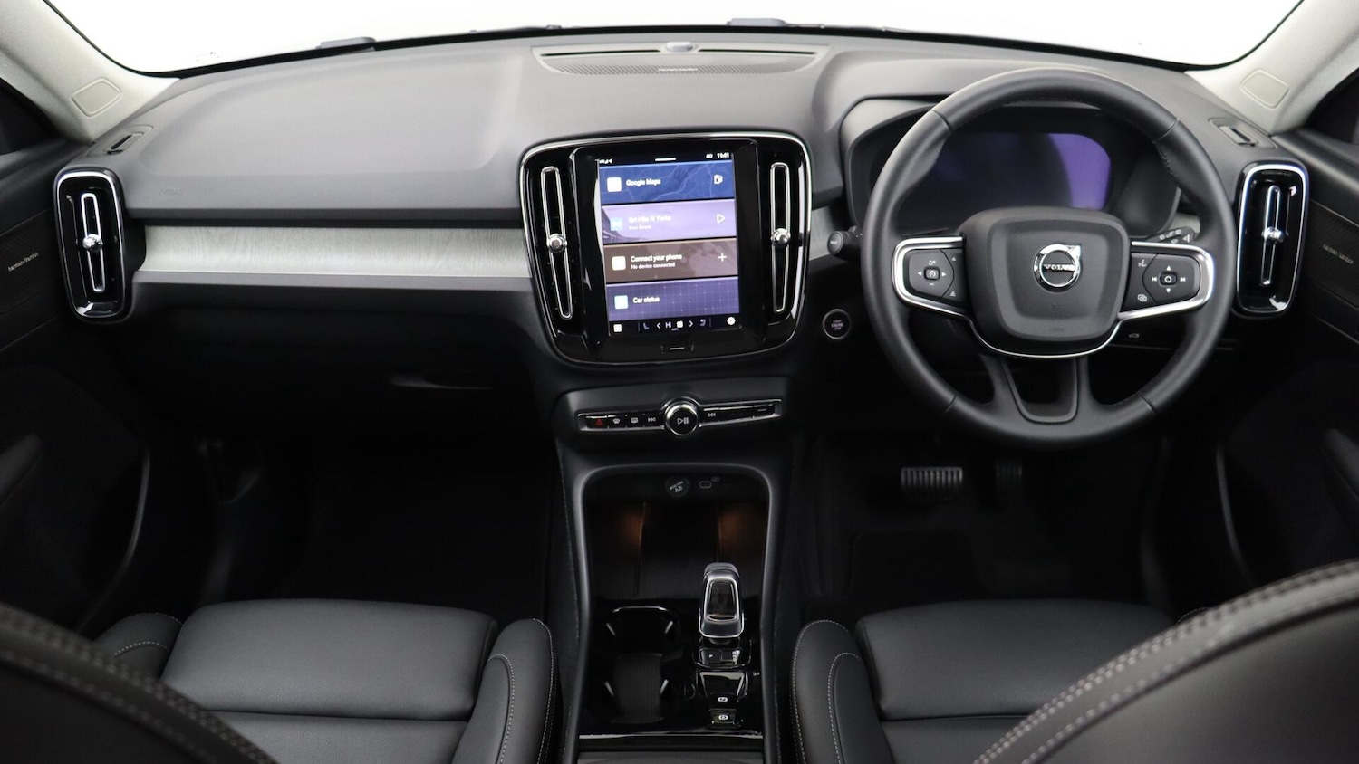 Used Volvo XC40 2025 for sale - 76158683: Photo 5
