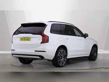 Used Volvo XC90 2025 for sale - 76085345: Photo 2