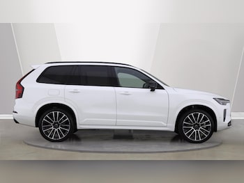 Used Volvo XC90 2025 for sale - 76085345: Photo 3