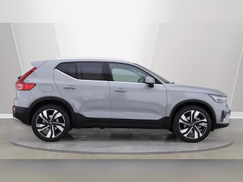 Used Volvo XC40 2025 for sale - 76226612: Photo