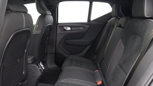 Used Volvo XC40 2025 for sale - 76283520: Photo 6