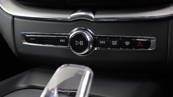 Used Volvo XC60 2025 for sale - 76227672: Photo 37