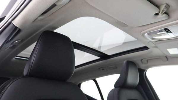 Used Volvo XC40 2025 for sale - 76201227: Photo 30