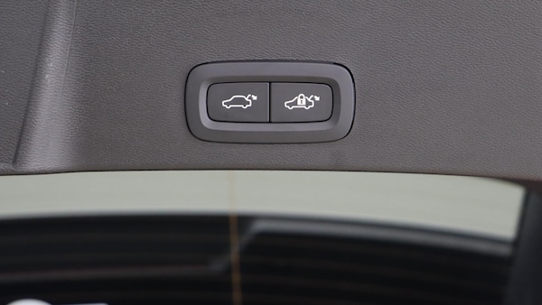 Used Volvo XC40 2025 for sale - 76201227: Photo 34
