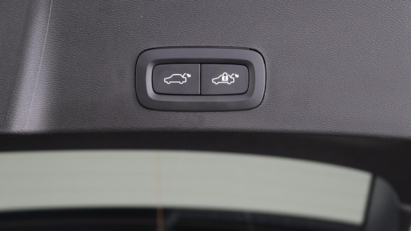 Used Volvo XC40 2025 for sale - 76200628: Photo 34