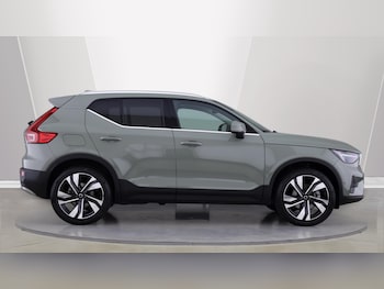 Used Volvo XC40 2025 for sale - 76200628: Photo