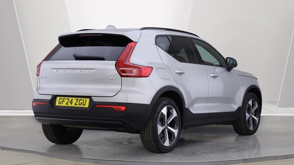 Used Volvo XC40 2024 for sale - 75507376: Photo 2