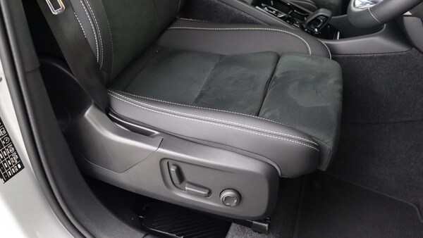 Used Volvo XC40 2024 for sale - 75507376: Photo 30