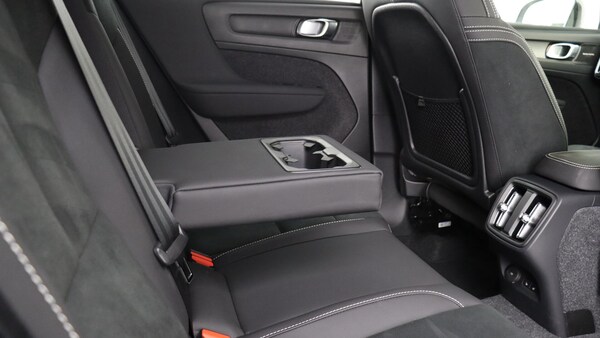 Used Volvo XC40 2024 for sale - 75507376: Photo 34