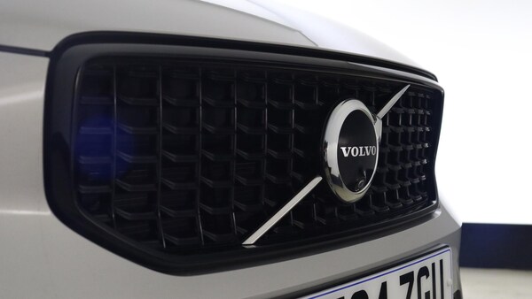 Used Volvo XC40 2024 for sale - 75507376: Photo 41