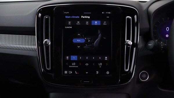 Used Volvo XC40 2024 for sale - 75507376: Photo 47