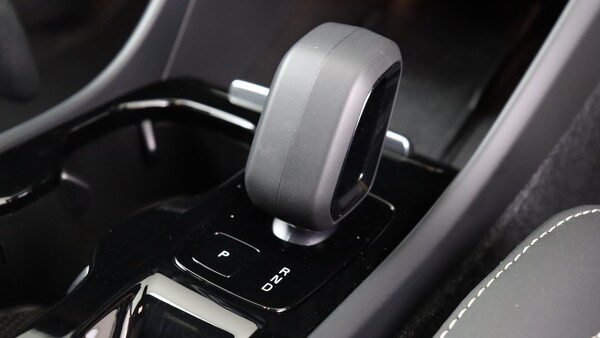 Used Volvo XC40 2024 for sale - 75507376: Photo 49
