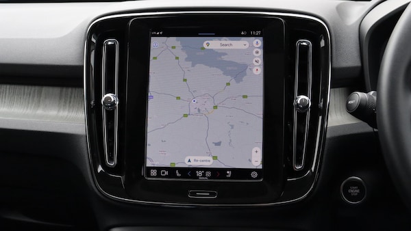 Used Volvo XC40 2025 for sale - 76188765: Photo 17