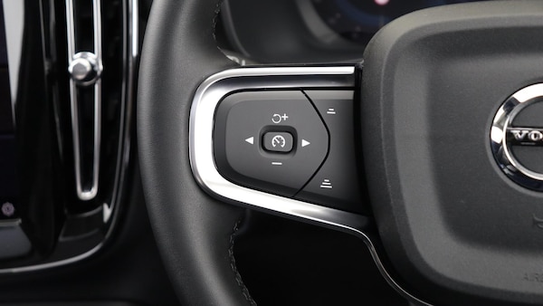 Used Volvo XC40 2025 for sale - 76188765: Photo 20