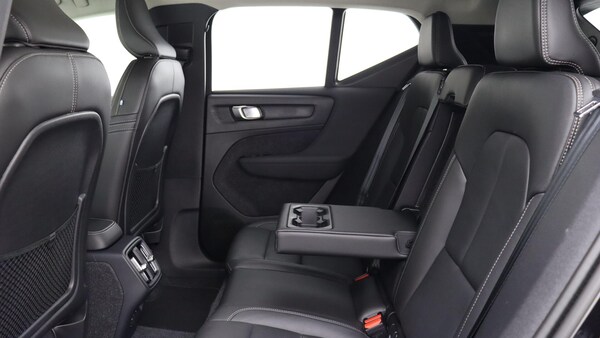 Used Volvo XC40 2025 for sale - 76188765: Photo 32