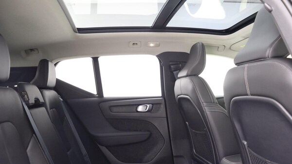 Used Volvo XC40 2025 for sale - 76188765: Photo 6