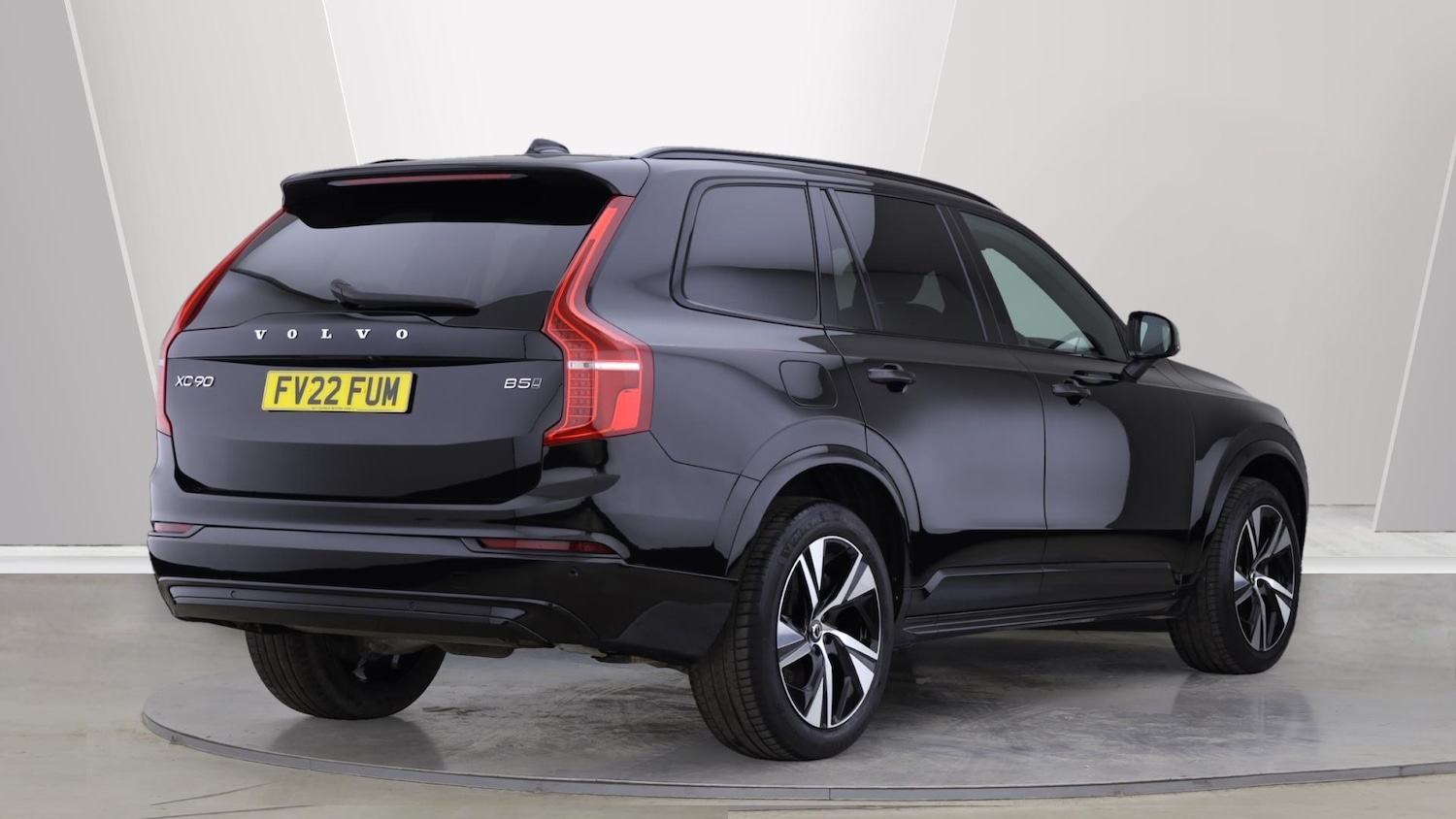 Used Volvo XC90 2022 for sale - 76071998: Photo 2