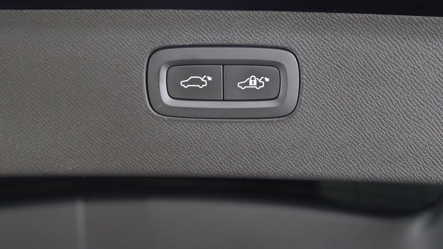 Used Volvo XC90 2022 for sale - 76071998: Photo 32