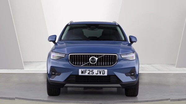 Used Volvo XC40 2025 for sale - 76189919: Photo 8