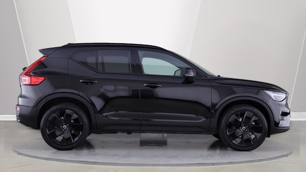 Used Volvo XC40 2025 for sale - 76284249: Photo 3