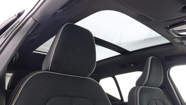 Used Volvo XC40 2025 for sale - 76283664: Photo 30