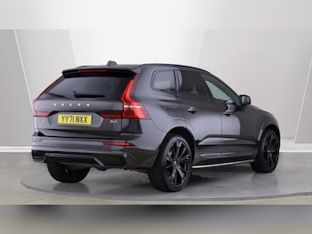 Used Volvo XC60 2021 for sale - 76188471: Photo 2