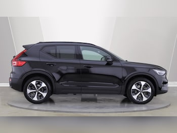 Used Volvo XC40 2025 for sale - 76043079: Photo