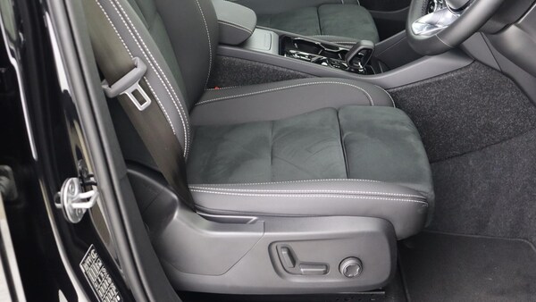 Used Volvo XC40 2025 for sale - 76189259: Photo 29