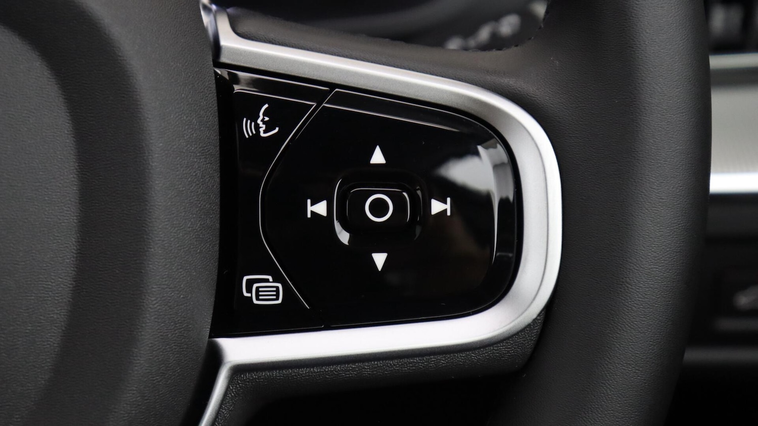 Used Volvo XC60 2025 for sale - 76109171: Photo 22