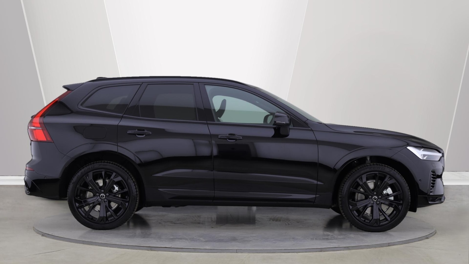 Used Volvo XC60 2025 for sale - 76109171: Photo 3