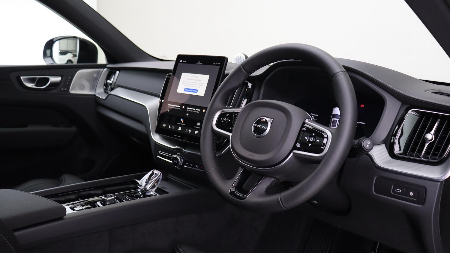Used Volvo XC60 2025 for sale - 76109171: Photo 4