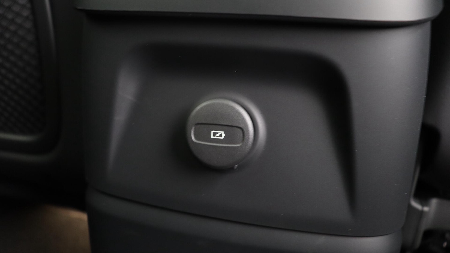 Used Volvo XC60 2025 for sale - 76109171: Photo 59