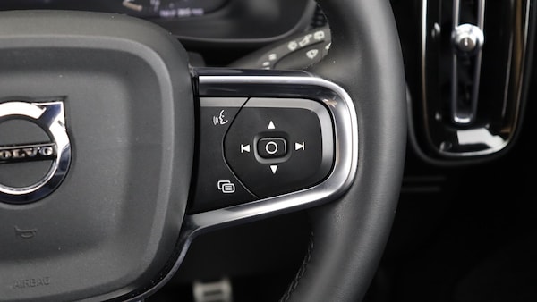 Used Volvo XC40 2021 for sale - 75387932: Photo 21