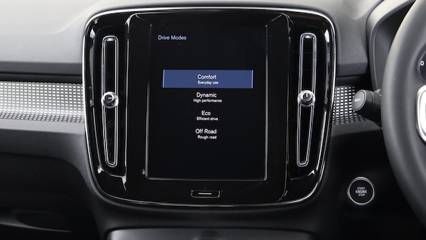 Used Volvo XC40 2021 for sale - 75387932: Photo 33