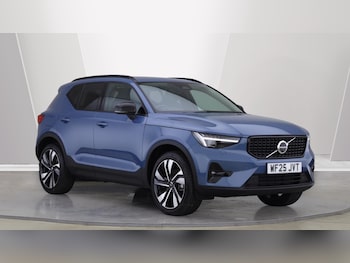 Used Volvo XC40 2025 for sale - 76032396: Photo
