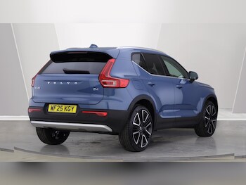 Used Volvo XC40 2025 for sale - 75949624: Photo