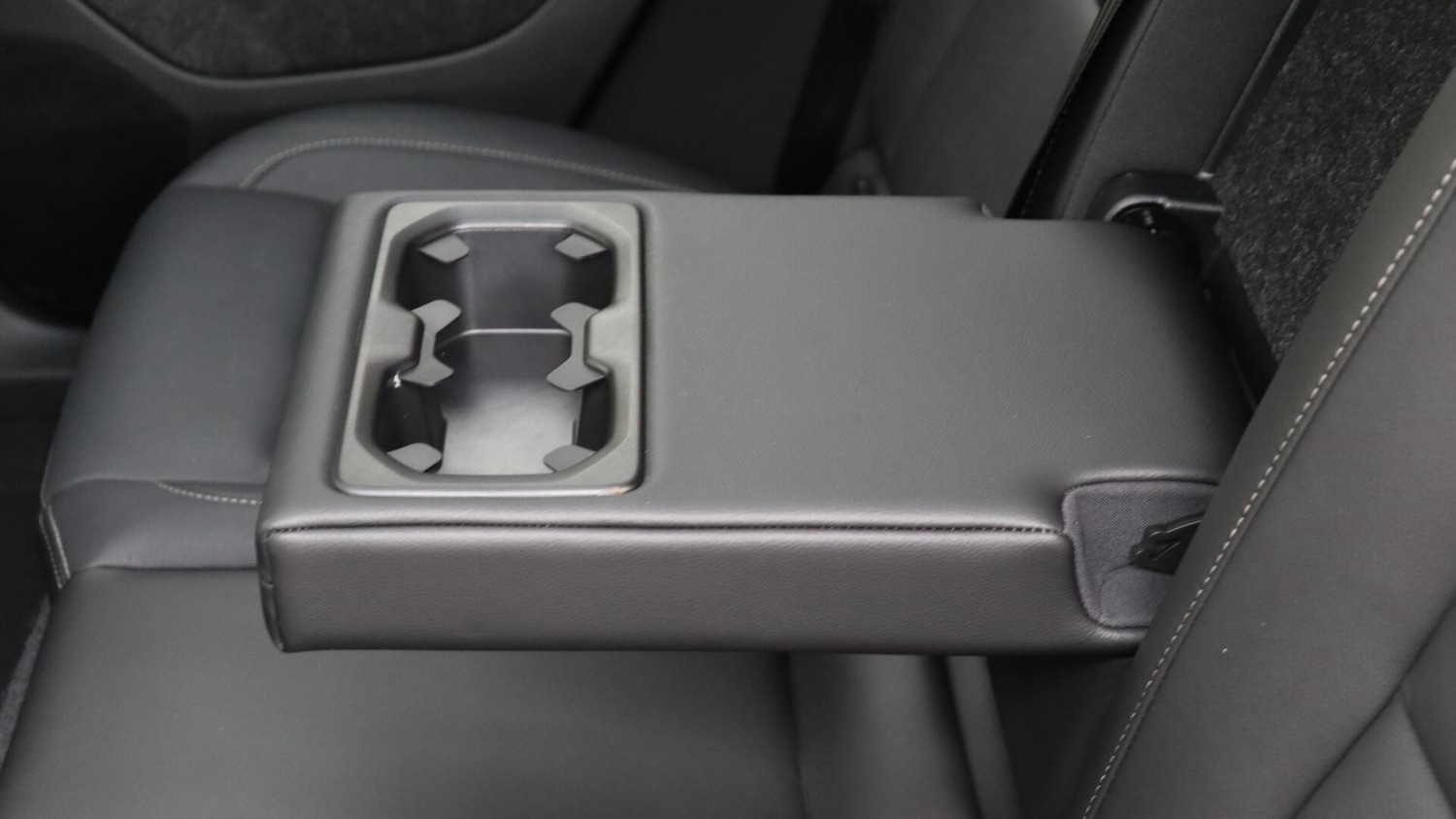 Vehicle 33
