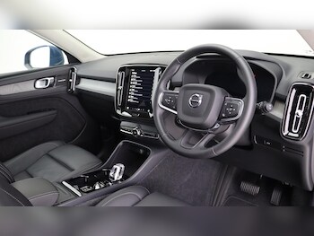 Used Volvo XC40 2025 for sale - 75949624: Photo