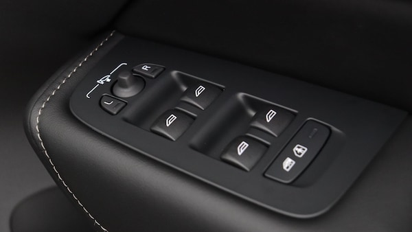 Used Volvo XC60 2025 for sale - 75224626: Photo 25