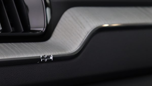 Used Volvo XC60 2025 for sale - 75224626: Photo 46