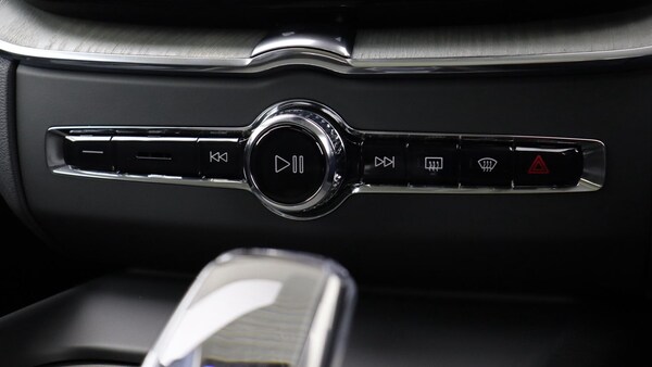 Used Volvo XC60 2025 for sale - 75224626: Photo 48