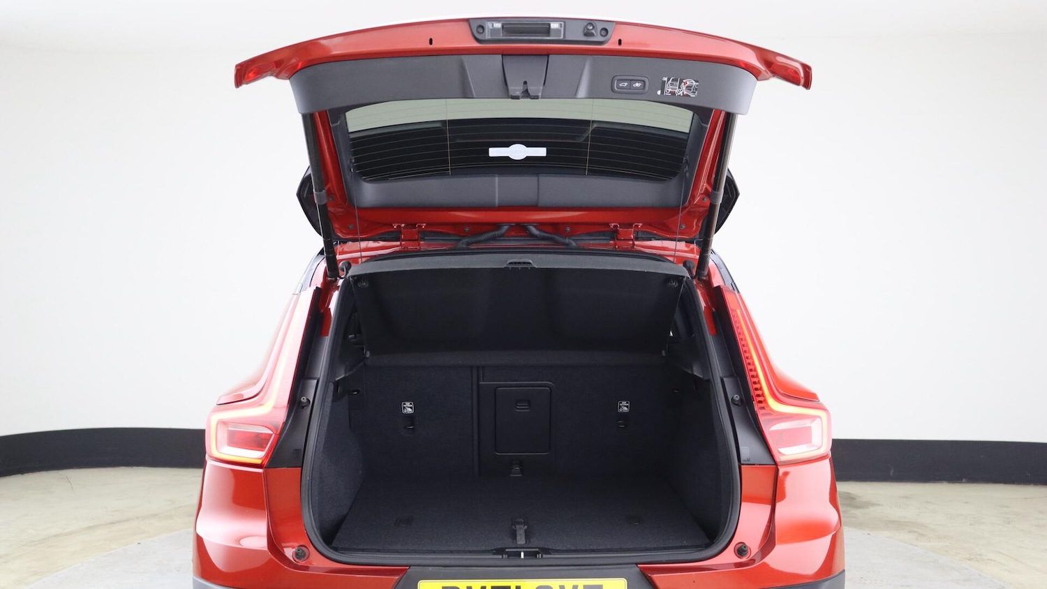 Used Volvo XC40 2021 for sale - 76072399: Photo 13