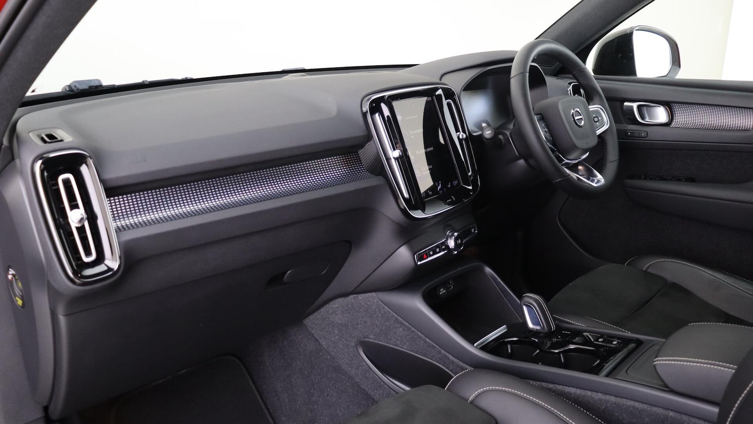 Used Volvo XC40 2021 for sale - 76072399: Photo 14