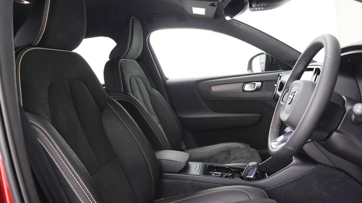 Used Volvo XC40 2021 for sale - 76072399: Photo 15