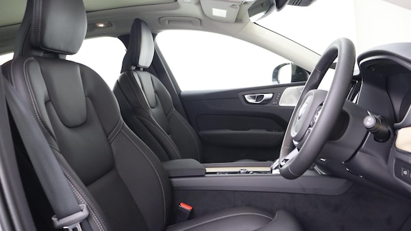Used Volvo XC60 2025 for sale - 75646120: Photo 15