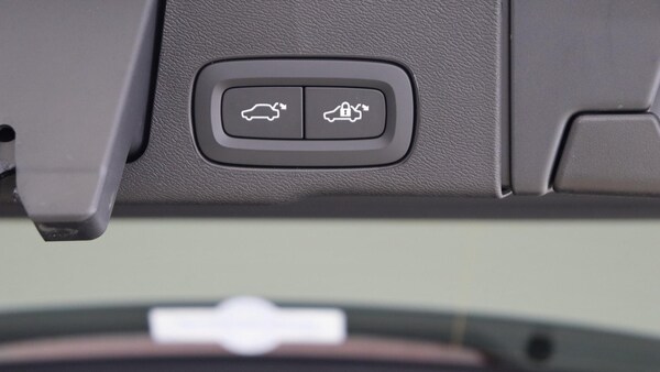 Used Volvo XC60 2025 for sale - 75646120: Photo 33